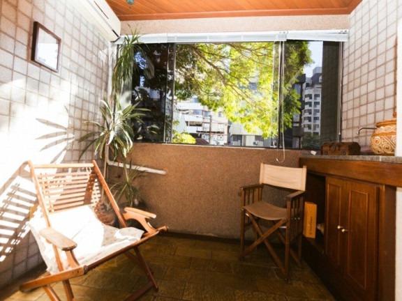 Imagem Apartamento com 3 Quartos à Venda, 96 m² em Mont Serrat - Porto Alegre Imagem Apartamento com 3 Quartos à Venda, 96 m² em Mont Serrat - Porto Alegre