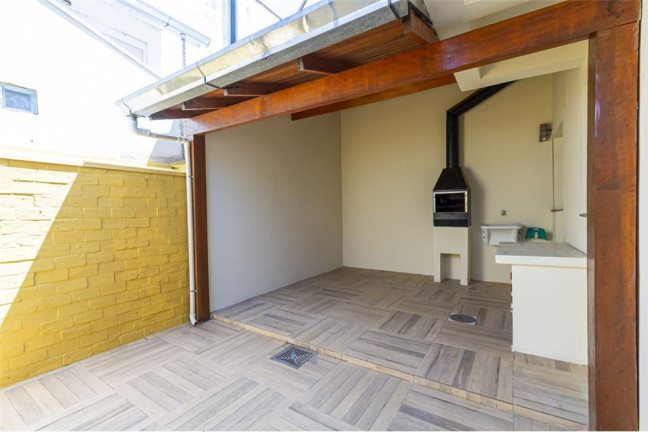 Imagem Casa com 3 Quartos à Venda, em Olaria - Canoas Imagem Casa com 3 Quartos à Venda, em Olaria - Canoas