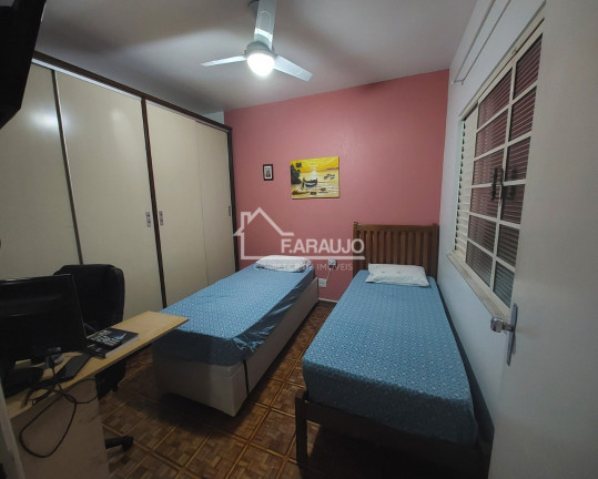 Imagem Sobrado com 5 Quartos à Venda, 266 m² em Vila Trujillo - Sorocaba Imagem Sobrado com 5 Quartos à Venda, 266 m² em Vila Trujillo - Sorocaba