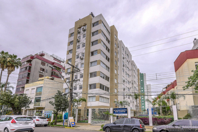 Imóvel com 2 Quartos à Venda,  em Santana - Porto Alegre