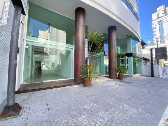 Sala Comercial à Venda, 69 m² em Centro - Balneário Camboriú