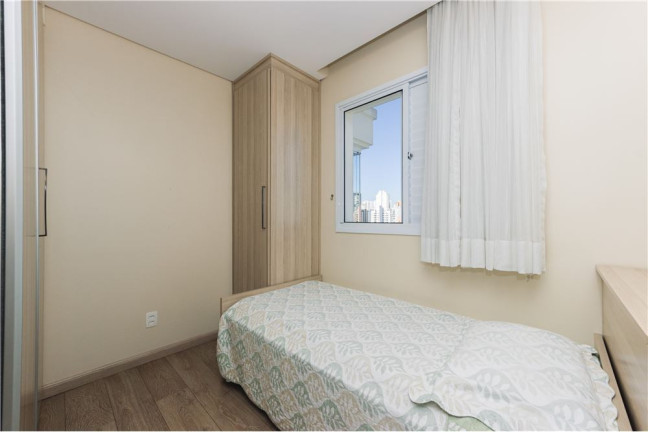 Imagem Imóvel com 3 Quartos à Venda, em Jardim Londrina - São Paulo Imagem Imóvel com 3 Quartos à Venda, em Jardim Londrina - São Paulo