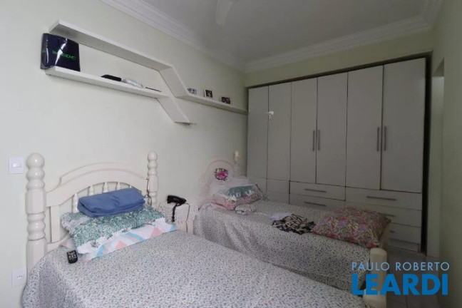 Imagem Casa com 3 Quartos para Alugar, 200 m² em Jardim Cristiane - Santo André Imagem Casa com 3 Quartos para Alugar, 200 m² em Jardim Cristiane - Santo André