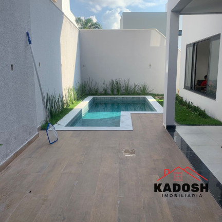 Imagem Casa com 4 Quartos à Venda, 300 m² em Papagaio - Feira De Santana Imagem Casa com 4 Quartos à Venda, 300 m² em Papagaio - Feira De Santana