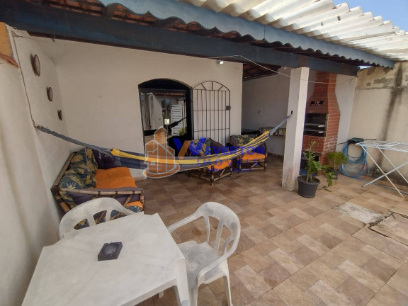 Imagem Casa com 2 Quartos à Venda, em Vila Loty - Itanhaém Imagem Casa com 2 Quartos à Venda, em Vila Loty - Itanhaém