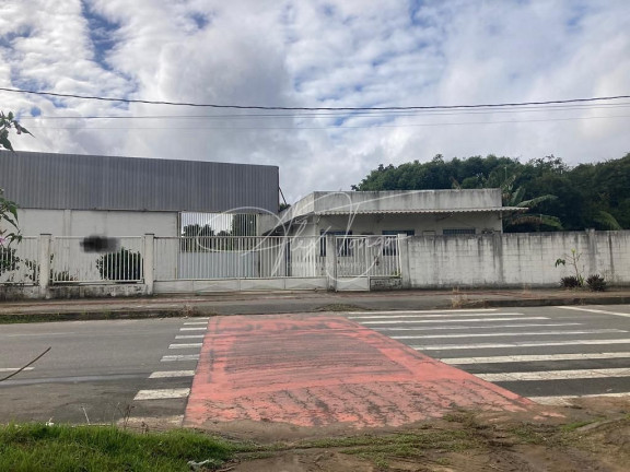 Imóvel Comercial à Venda, 400 m² em Civit Ii - Serra