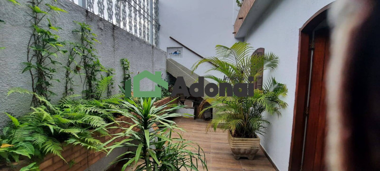 Imagem Casa com 4 Quartos à Venda, 180 m² em Anhangabaú - Jundiaí Imagem Casa com 4 Quartos à Venda, 180 m² em Anhangabaú - Jundiaí
