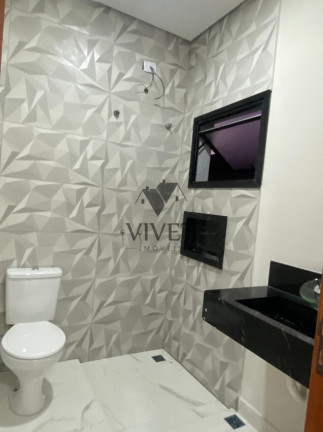 Imagem Casa de Condomínio com 3 Quartos à Venda, 165 m² em Cajuru Do Sul - Sorocaba