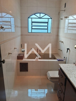 Imagem Sobrado com 5 Quartos à Venda, 290 m² em Vila Galvão - Guarulhos Imagem Sobrado com 5 Quartos à Venda, 290 m² em Vila Galvão - Guarulhos