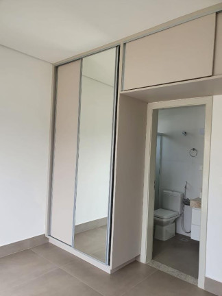 Imagem Casa de Condomínio com 3 Quartos à Venda, 240 m² em Swiss Park - Campinas Imagem Casa de Condomínio com 3 Quartos à Venda, 240 m² em Swiss Park - Campinas