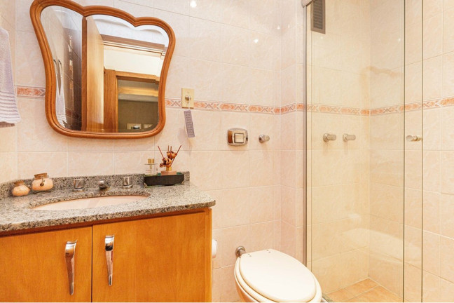 Imagem Apartamento com 2 Quartos à Venda, 77 m² em Bom Fim - Porto Alegre Imagem Apartamento com 2 Quartos à Venda, 77 m² em Bom Fim - Porto Alegre