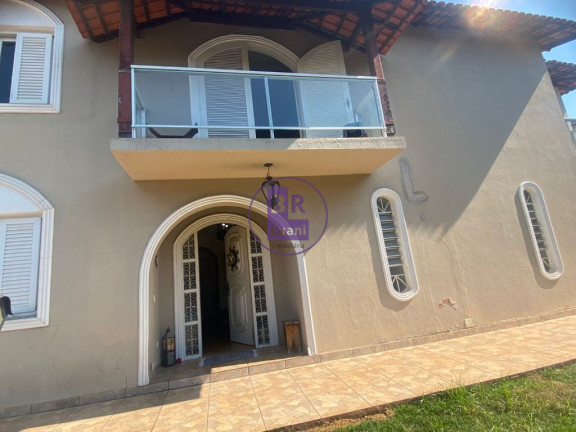 Imagem Sobrado com 3 Quartos à Venda, 291 m² em Kennedy - Londrina Imagem Sobrado com 3 Quartos à Venda, 291 m² em Kennedy - Londrina