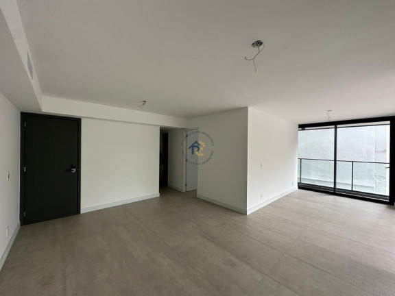 Imagem Apartamento com 4 Quartos à Venda, 183 m² em Lagoa - Rio De Janeiro Imagem Apartamento com 4 Quartos à Venda, 183 m² em Lagoa - Rio De Janeiro