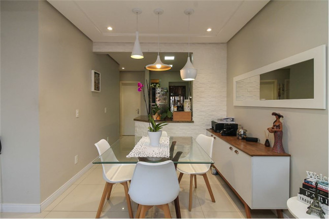 Imagem Casa com 3 Quartos à Venda,  em Hípica - Porto Alegre