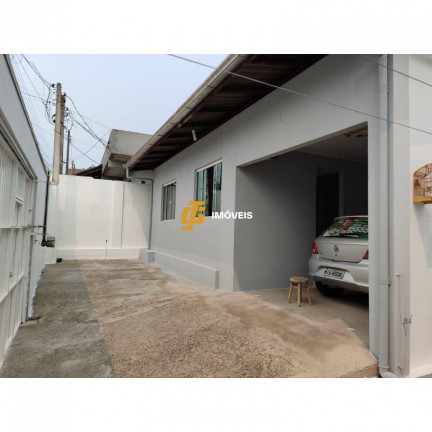 Imagem Casa com 2 Quartos à Venda, em Tabuleiro - Camboriú Imagem Casa com 2 Quartos à Venda, em Tabuleiro - Camboriú
