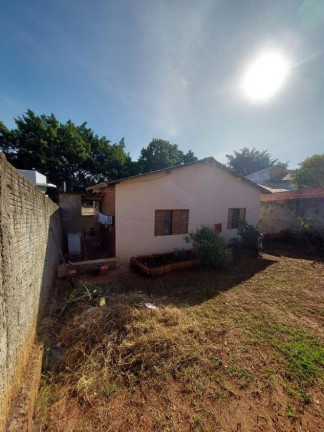 Imagem Casa com 2 Quartos à Venda, 70 m² em Jardim Cristina - Botucatu Imagem Casa com 2 Quartos à Venda, 70 m² em Jardim Cristina - Botucatu
