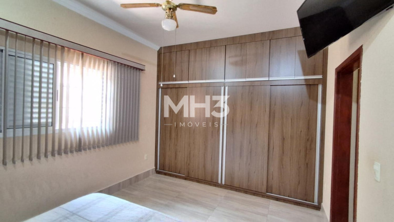Imagem Casa com 4 Quartos à Venda, 215 m² em Vila Menuzzo - Sumaré Imagem Casa com 4 Quartos à Venda, 215 m² em Vila Menuzzo - Sumaré