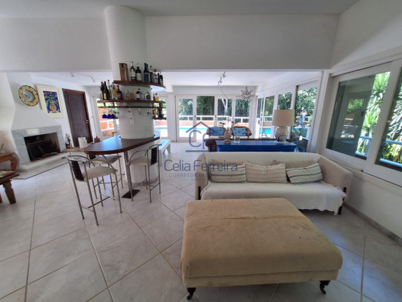 Imagem Casa com 4 Quartos à Venda, 410 m² em Guaecá - São Sebastião Imagem Casa com 4 Quartos à Venda, 410 m² em Guaecá - São Sebastião