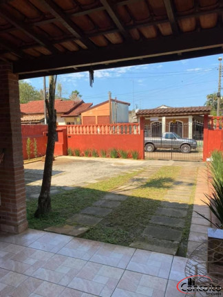 Imagem Casa com 5 Quartos à Venda, 255 m² em Lázaro - Ubatuba Imagem Casa com 5 Quartos à Venda, 255 m² em Lázaro - Ubatuba