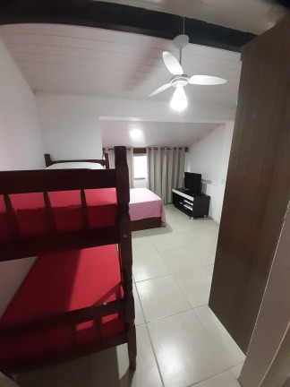 Imagem Sobrado com 2 Quartos à Venda, 75 m² em Capão Novo - Capao Da Canoa Imagem Sobrado com 2 Quartos à Venda, 75 m² em Capão Novo - Capao Da Canoa