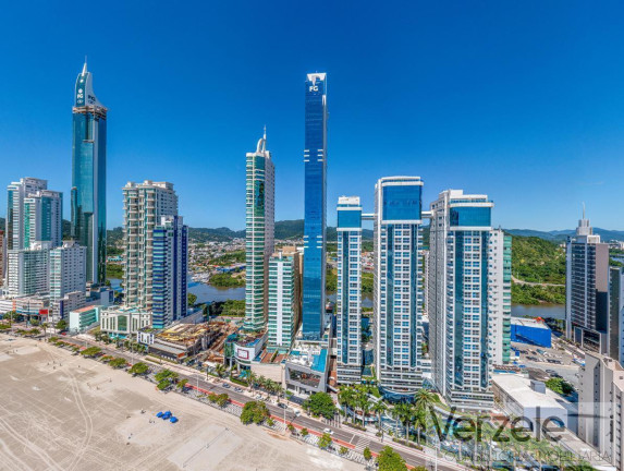 Apartamento com 4 Quartos à Venda, 310 m² em Centro - Balneário Camboriú