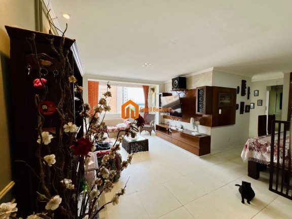 Imagem Apartamento com 4 Quartos à Venda, em Varjota - Fortaleza Imagem Apartamento com 4 Quartos à Venda, em Varjota - Fortaleza