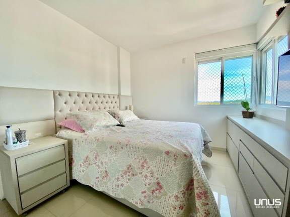 Imagem Apartamento com 2 Quartos à Venda, 78 m² em Centro - Palhoça