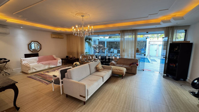 Imagem Casa com 6 Quartos à Venda, 750 m² em Barra Da Tijuca - Rio De Janeiro Imagem Casa com 6 Quartos à Venda, 750 m² em Barra Da Tijuca - Rio De Janeiro