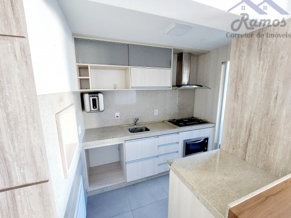 Imagem Imóvel com 2 Quartos à Venda, 72 m² em Glória - Porto Alegre Imagem Imóvel com 2 Quartos à Venda, 72 m² em Glória - Porto Alegre