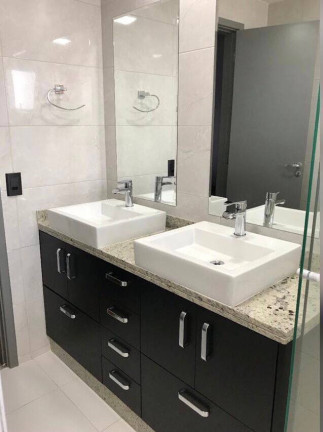 Imagem Casa com 4 Quartos à Venda, 210.850 m² em Vila Carrão - São Paulo