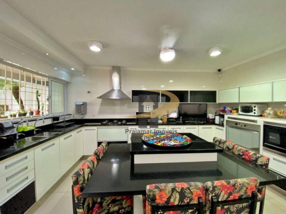 Imagem Sobrado com 4 Quartos à Venda, 218 m² em Boqueirão - Santos