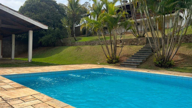 Imagem Casa com 3 Quartos à Venda, em Jardim Estância Brasil - Atibaia Imagem Casa com 3 Quartos à Venda, em Jardim Estância Brasil - Atibaia