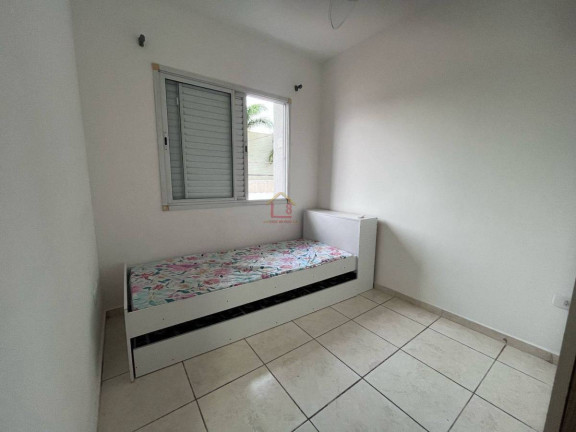 Imagem Casa com 3 Quartos à Venda, 82 m²