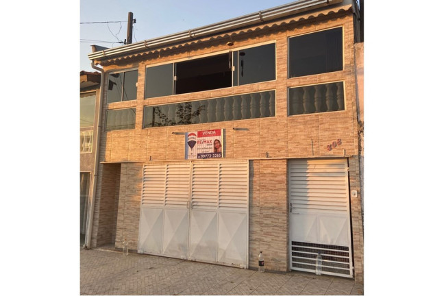 Imagem Casa com 2 Quartos à Venda, 119 m² em Jardim Ana Guilherme - Salto De Pirapora Imagem Casa com 2 Quartos à Venda, 119 m² em Jardim Ana Guilherme - Salto De Pirapora