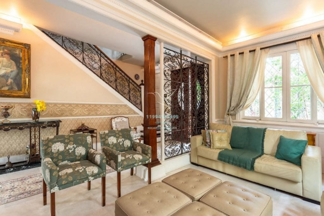 Imagem Casa com 4 Quartos à Venda, 460 m² em Pacaembu - São Paulo Imagem Casa com 4 Quartos à Venda, 460 m² em Pacaembu - São Paulo