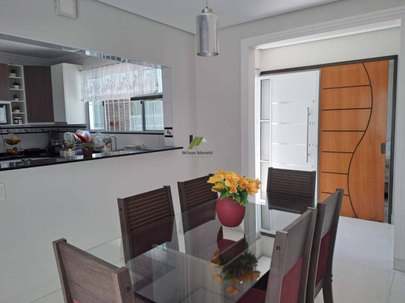 Imagem Casa com 3 Quartos à Venda, 170 m²
