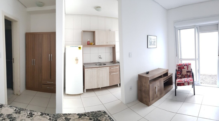 Imagem Imóvel com 1 Quarto à Venda, 26 m² em Menino Deus - Porto Alegre Imagem Imóvel com 1 Quarto à Venda, 26 m² em Menino Deus - Porto Alegre