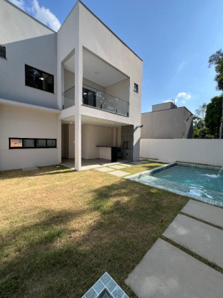 Imagem Casa com 4 Quartos à Venda, 250 m² em Ponta Negra - Manaus Imagem Casa com 4 Quartos à Venda, 250 m² em Ponta Negra - Manaus