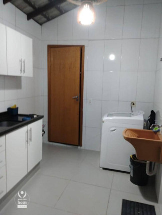 Imagem Sobrado com 3 Quartos à Venda, 94 m² em Uberaba - Curitiba Imagem Sobrado com 3 Quartos à Venda, 94 m² em Uberaba - Curitiba