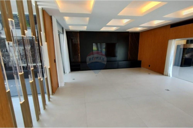Imagem Casa de Condomínio com 5 Quartos à Venda, 1.013 m² em Barra Da Tijuca - Rio De Janeiro
