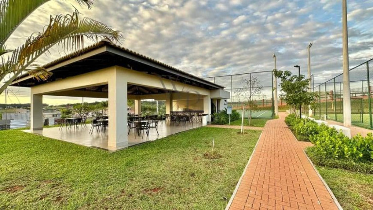 Imagem Terreno à Venda, 250 m² em Jardins Capri - Senador Canedo Imagem Terreno à Venda, 250 m² em Jardins Capri - Senador Canedo