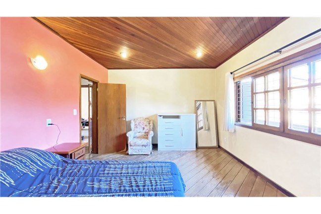 Imagem Casa com 2 Quartos à Venda, 302 m² em Partenon - Porto Alegre Imagem Casa com 2 Quartos à Venda, 302 m² em Partenon - Porto Alegre