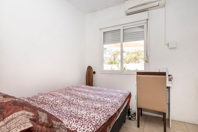 Imagem Imóvel com 3 Quartos à Venda, em Teresópolis - Porto Alegre Imagem Imóvel com 3 Quartos à Venda, em Teresópolis - Porto Alegre