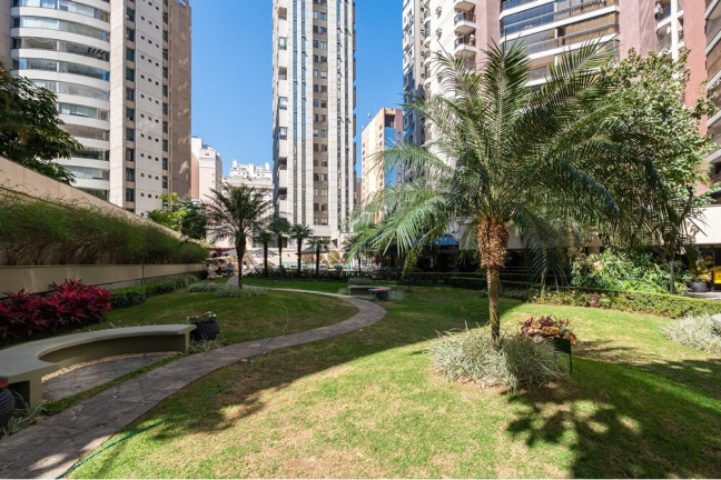 Imagem Apartamento com 3 Quartos à Venda, 120 m² em Moema - São Paulo Imagem Apartamento com 3 Quartos à Venda, 120 m² em Moema - São Paulo