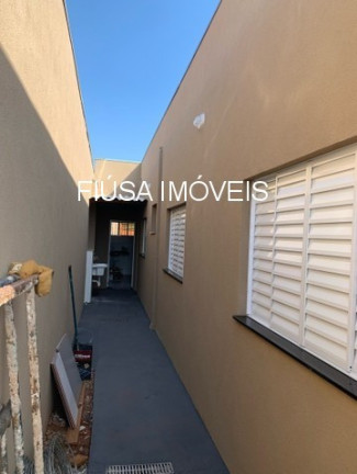 Imagem Casa com 3 Quartos à Venda, em Sumarezinho - Ribeirão Preto Imagem Casa com 3 Quartos à Venda, em Sumarezinho - Ribeirão Preto