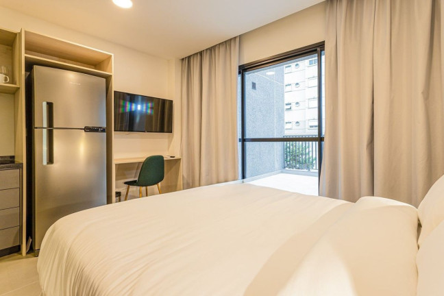 Apartamento com 1 Quarto para Alugar, 32 m² em Moema - São Paulo