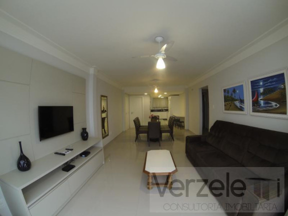 Imagem Apartamento com 4 Quartos para Temporada, 180 m² em Centro - Balneário Camboriú Imagem Apartamento com 4 Quartos para Temporada, 180 m² em Centro - Balneário Camboriú