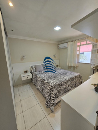 Imagem Casa com 5 Quartos à Venda, 397 m² em Buraquinho - Lauro De Freitas Imagem Casa com 5 Quartos à Venda, 397 m² em Buraquinho - Lauro De Freitas