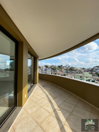 Imagem Cobertura com 3 Quartos à Venda, 280 m² em Caxias Do Sul Imagem Cobertura com 3 Quartos à Venda, 280 m² em Caxias Do Sul
