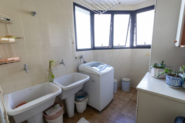 Imagem Imóvel com 4 Quartos à Venda, 255 m² em Campo Belo - São Paulo